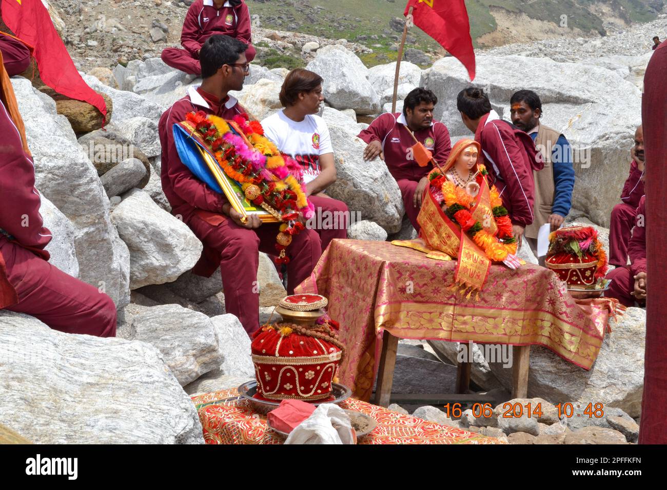 Rudarprayag, Uttarakhand, India, June 16 2014, Pilgrims with Adi Shankaracharya idol in Kedarnath India. Adi Shankaracharya was an Indian philosopher Stock Photo