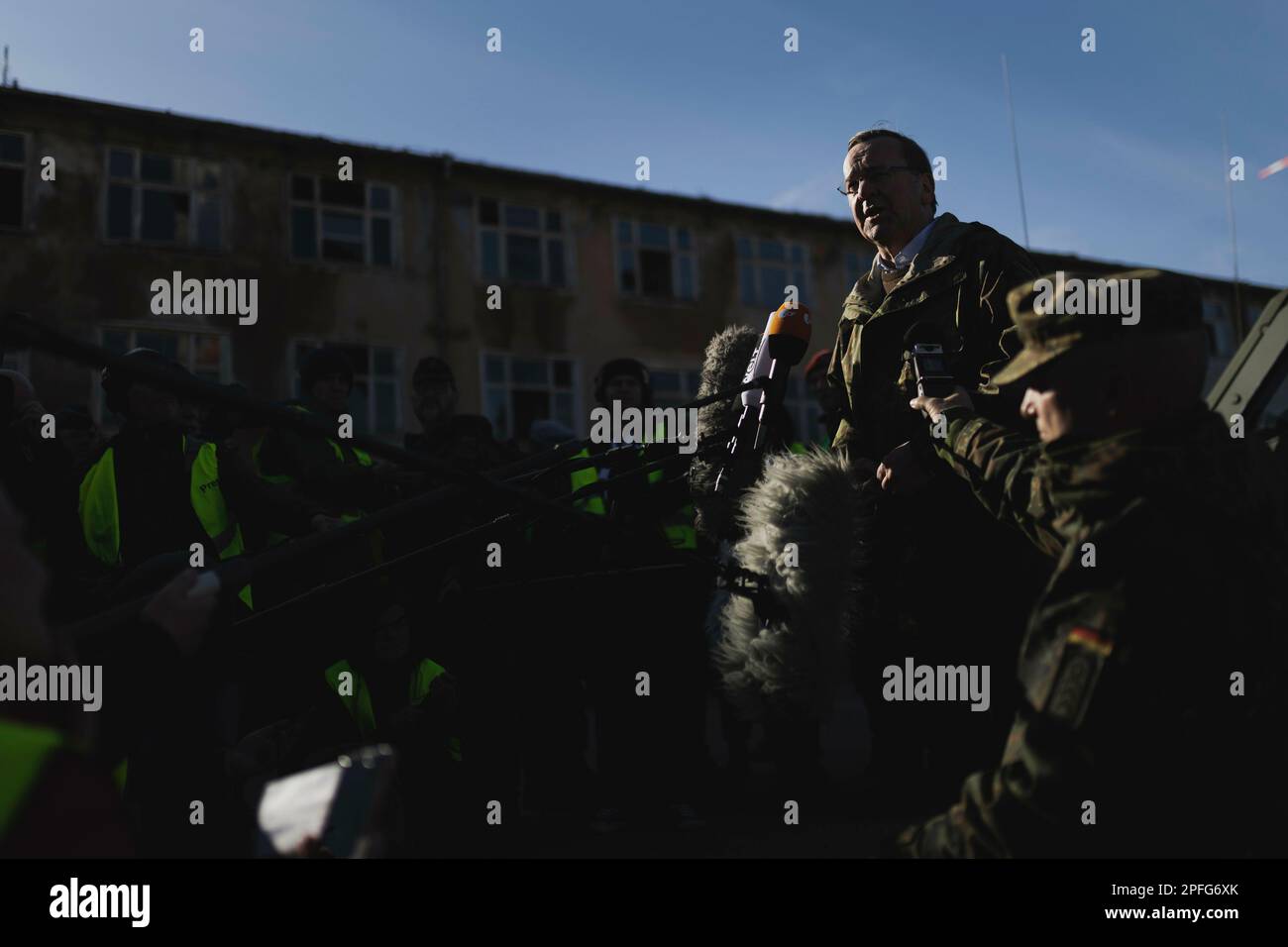 Boris Pistorius (SPD), Federal Minister of Defence, speaks to the media during a visit to the Bundeswehr military base in Mahlwinkel, March 16, 2023. Key skills of the armed forces base are to be shown on the basis of skills demonstrations. Stock Photo