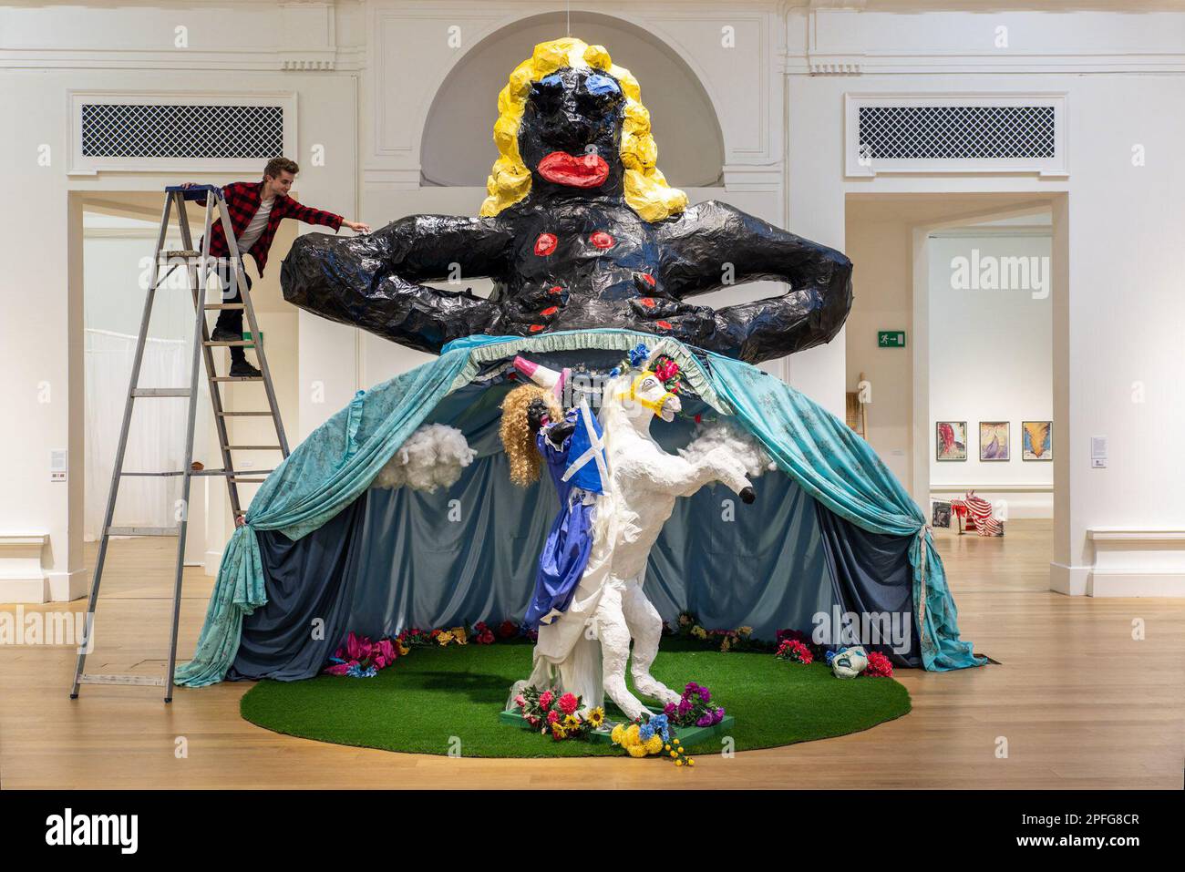 Edinburgh, United Kingdom. 17 March, 2023 Pictured: Gallery Assistant ...
