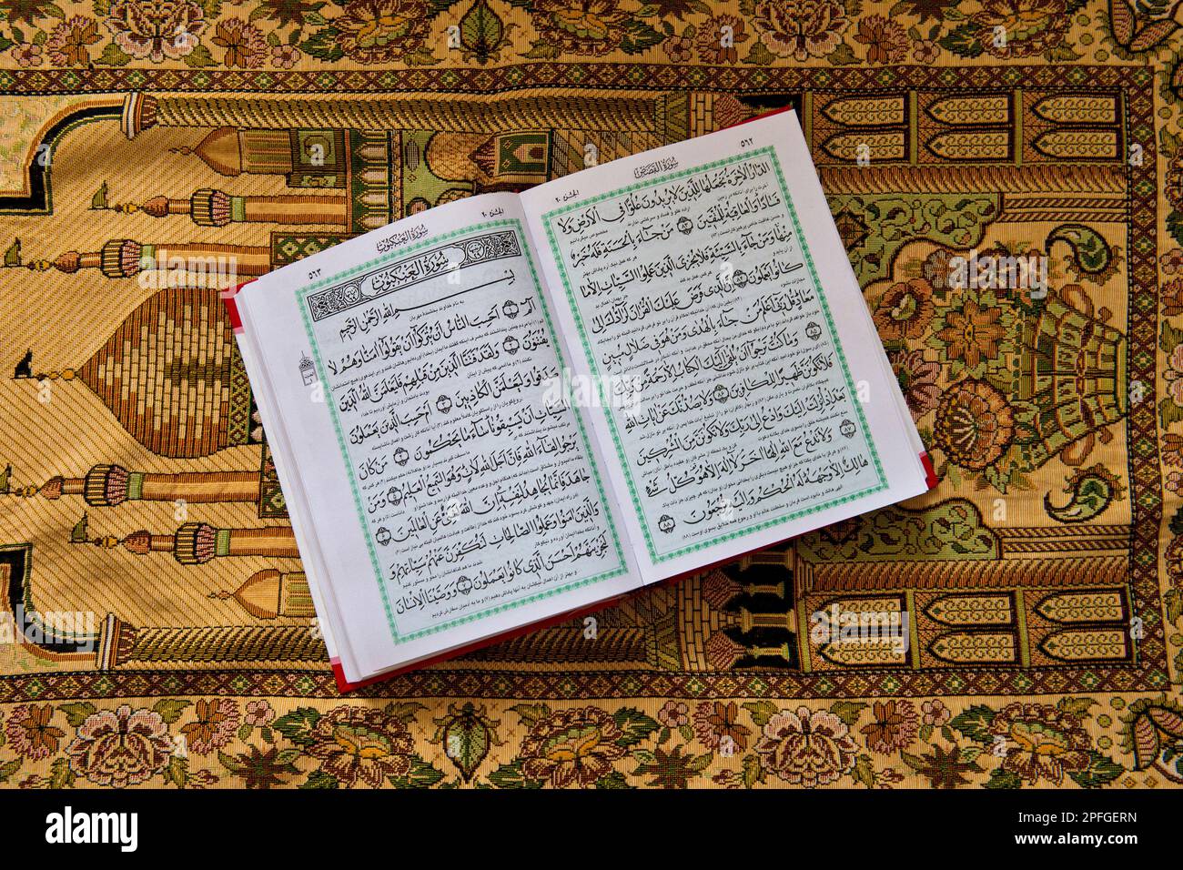 Asia, Iran, Shiraz, Koran book Stock Photo - Alamy