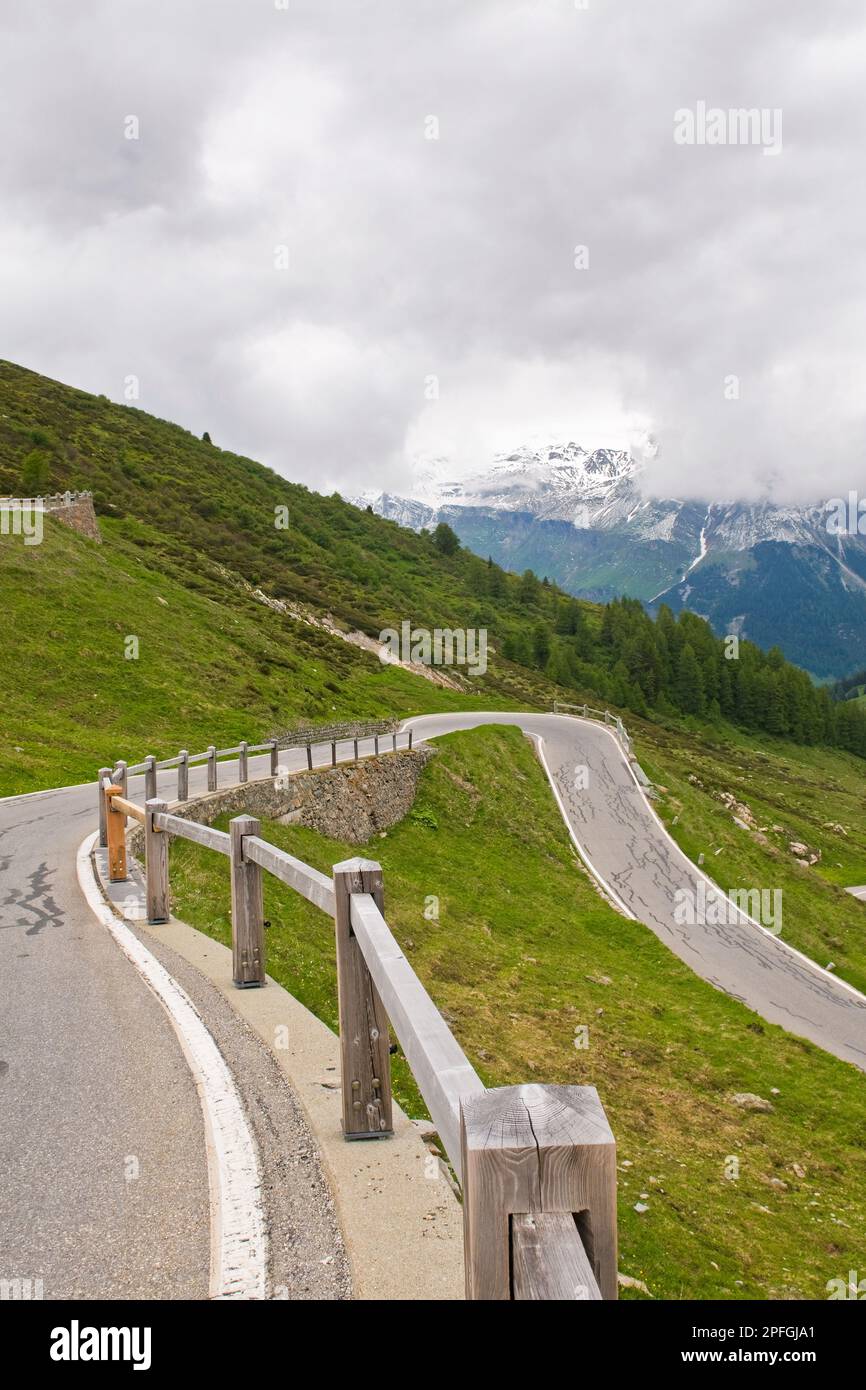 Splugen pass hi-res stock photography and images - Alamy