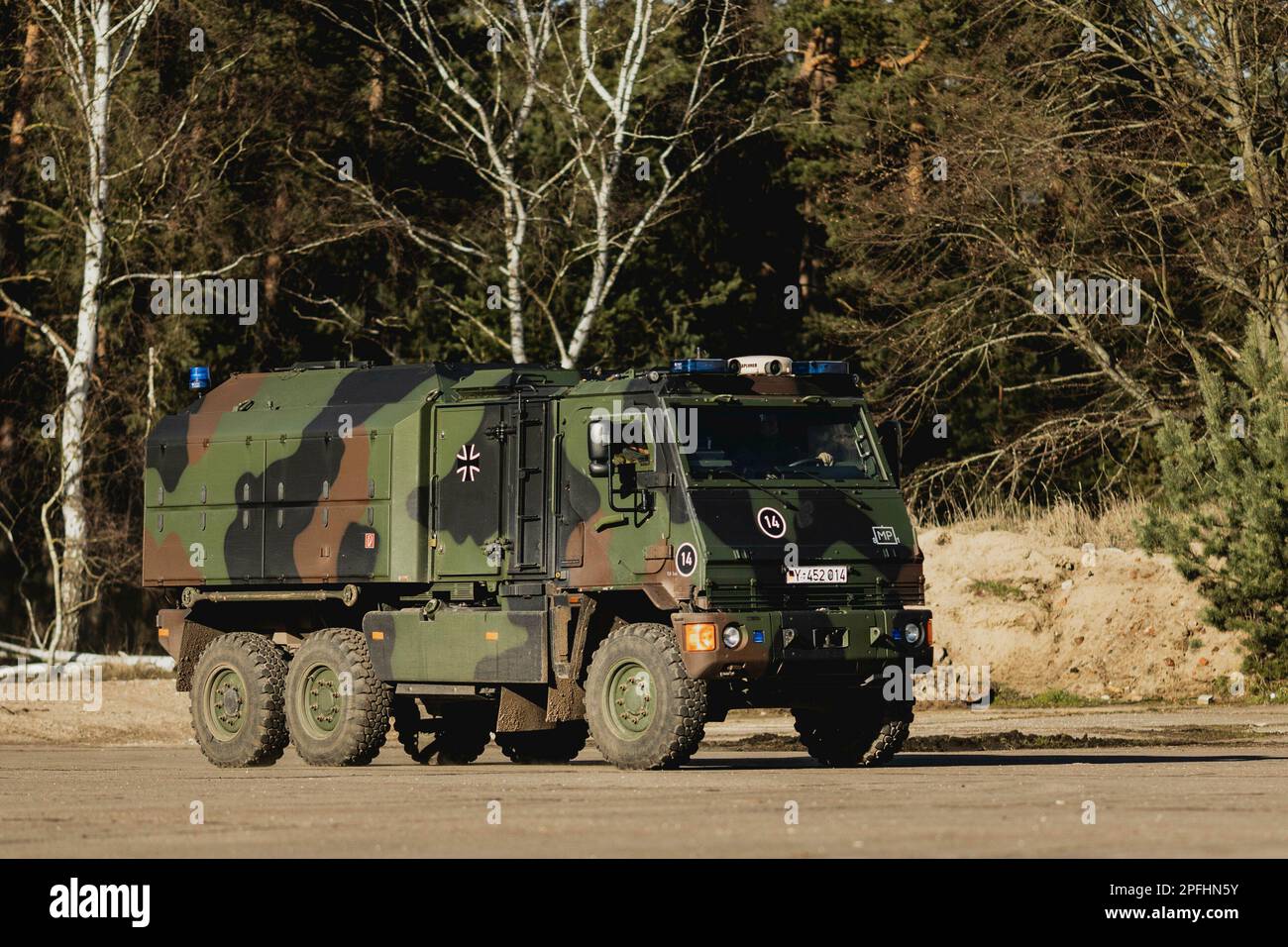 Grinding Angle, Deutschland. 16th Mar, 2023. Duro 3 Yak, taken as part of a capability show at the Bundeswehr Armed Forces Base in Mahlwinkel, March 16, 2023. Recording for editorial use only! Credit: dpa/Alamy Live News Stock Photo