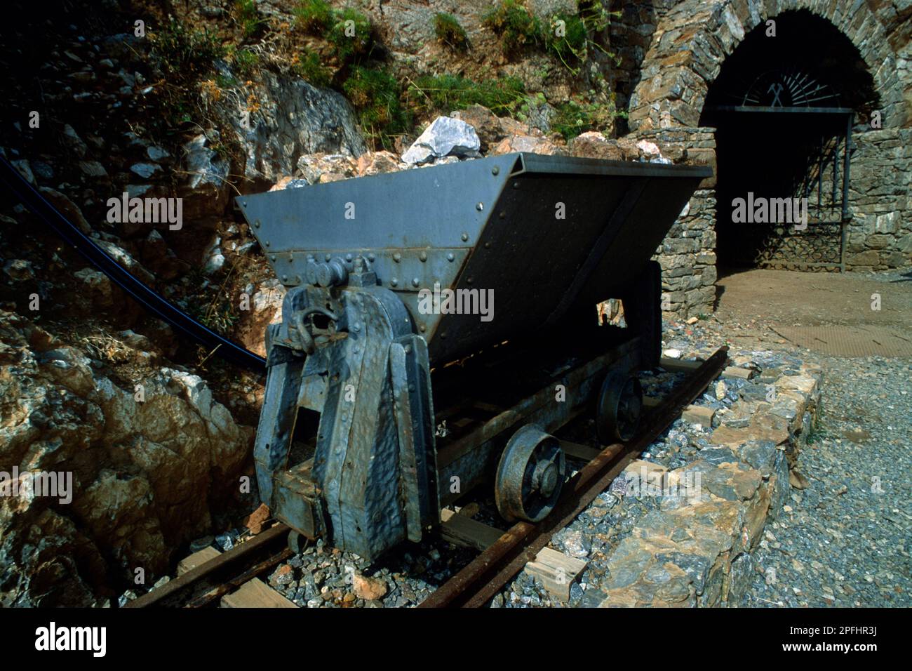 🇩🇰 I Giardini Tivoli a Copenaghen intrattengono i visitatori sin dall'  apertura nel 1843. È il secondo parco divertimenti più antico del mondo. E  cosa rende Tivoli il parco tematico stagionale più ..., image size:1300x956