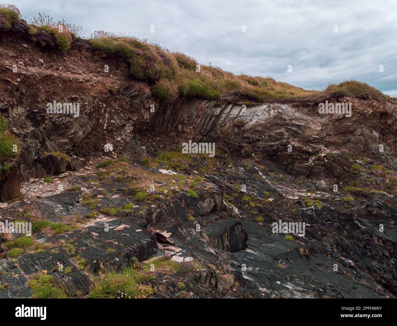 Rocky soil hi-res stock photography and images - Alamy