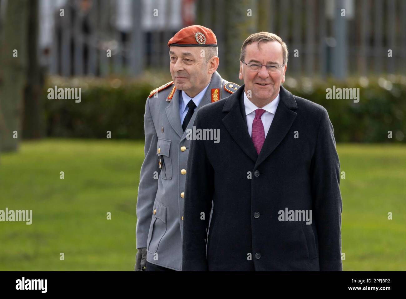 Berlin, Deutschland. 17th Mar, 2023. Federal Defense Minister Boris Pistorius, SPD, and the new Inspector General of the Bundeswehr, General Carsten Breuer. Credit: dpa/Alamy Live News Stock Photo