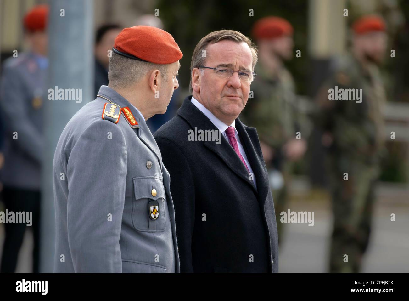 Berlin, Deutschland. 17th Mar, 2023. Federal Defense Minister Boris Pistorius, SPD, receives the new Inspector General of the Bundeswehr, General Carsten Breuer, with military honours. Credit: dpa/Alamy Live News Stock Photo