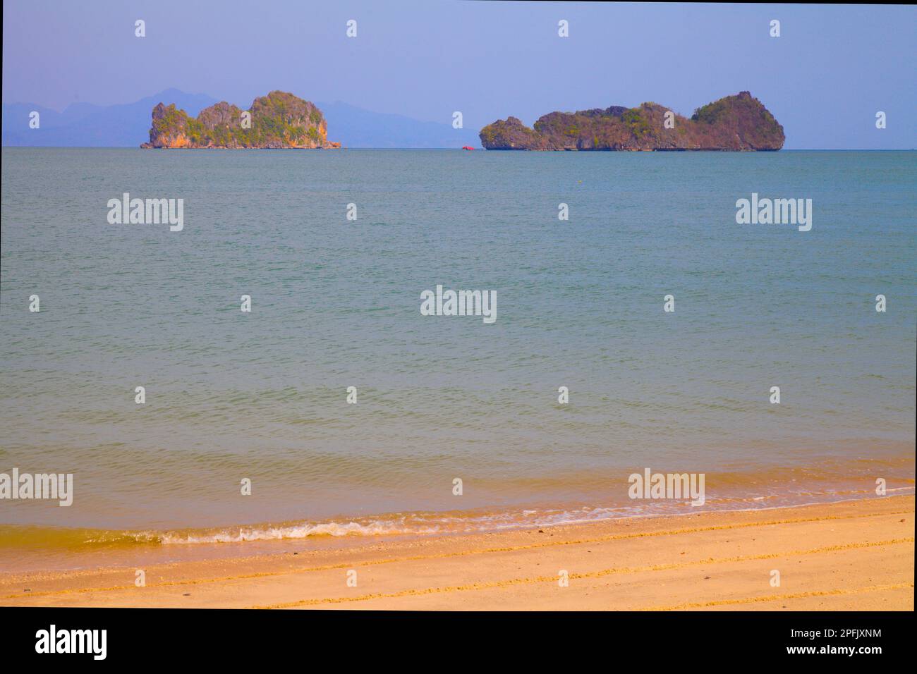 Tanjung Ruh Malaysia, Langkawi, Tanjung Rhu, beach Stock Photo - Alamy