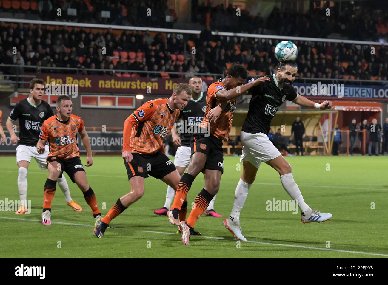 VOLENDAM - (l-r), Henk Veerman of FC Volendam, Brian Plat of FC ...