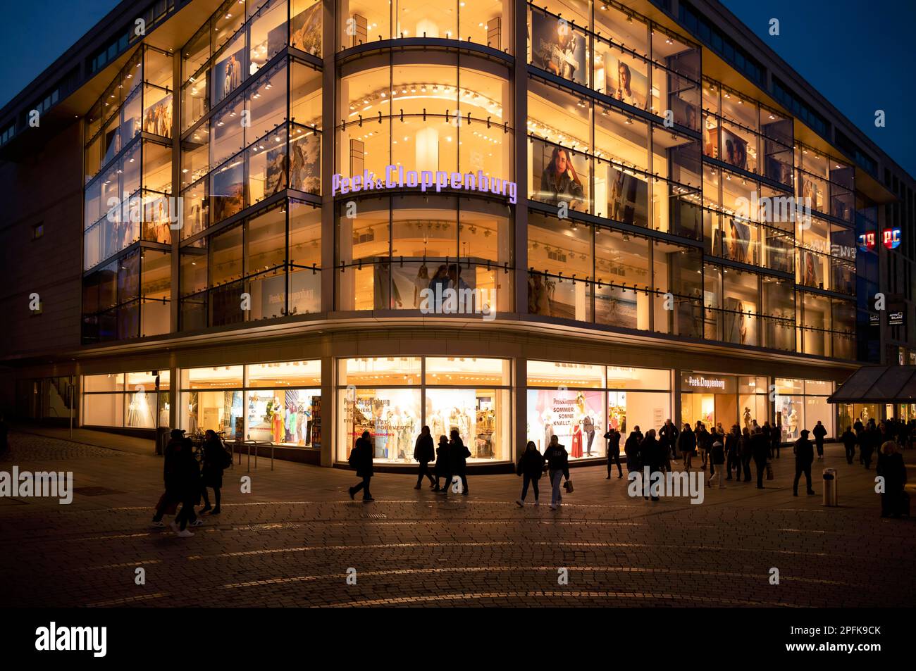 Peek & Cloppenburg, department stores' chain, Koenigsstrasse, Stuttgart
