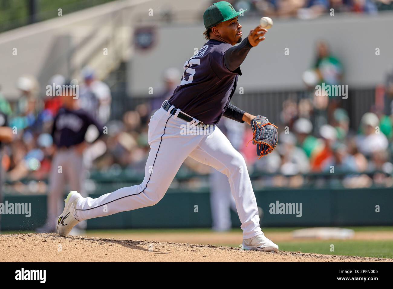 New york relief pitcher edwin uceta hires stock photography and images