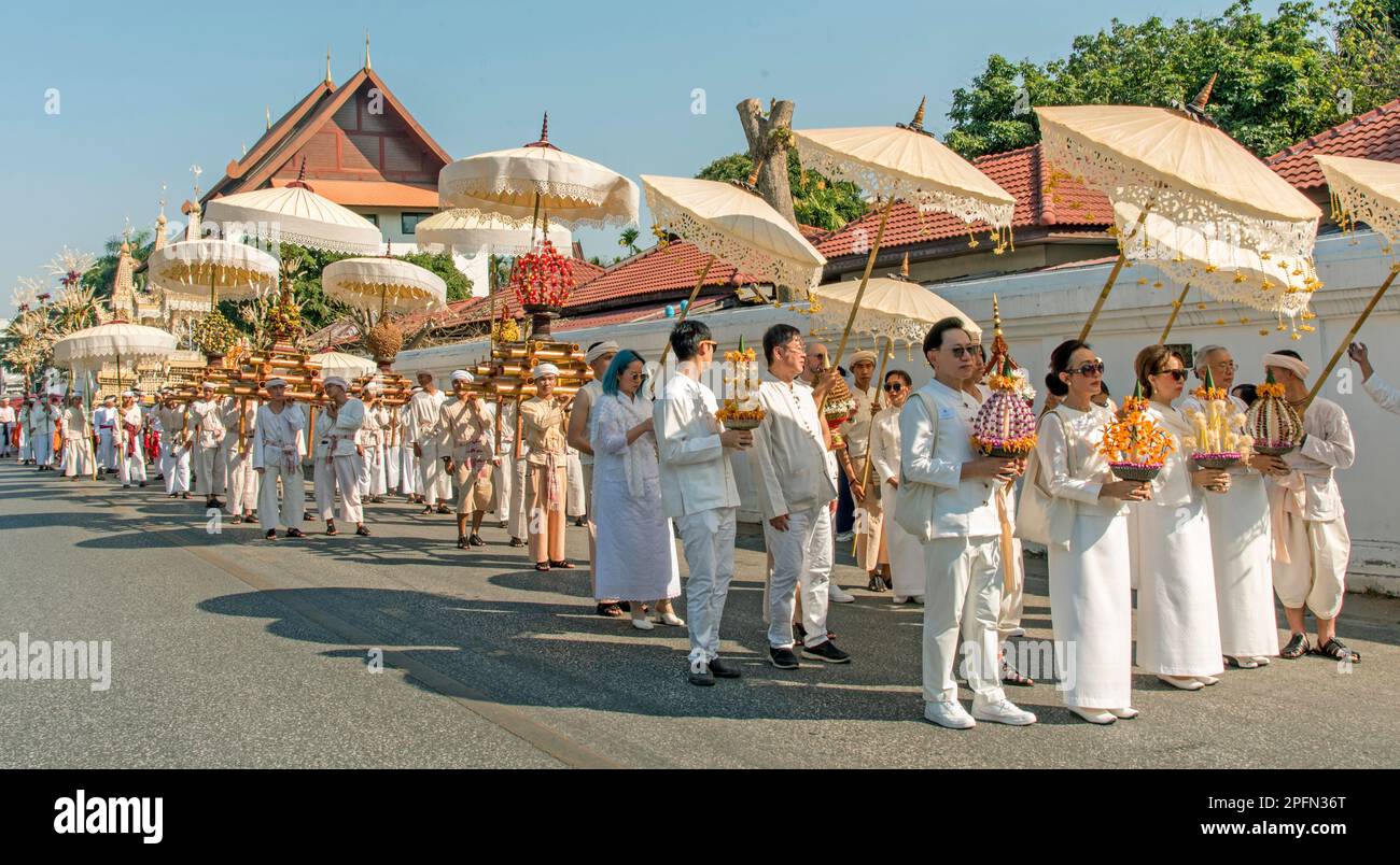 Mourners, funeral procession from Wat Phra Singh, Chiang Mai Thailand Stock Photo