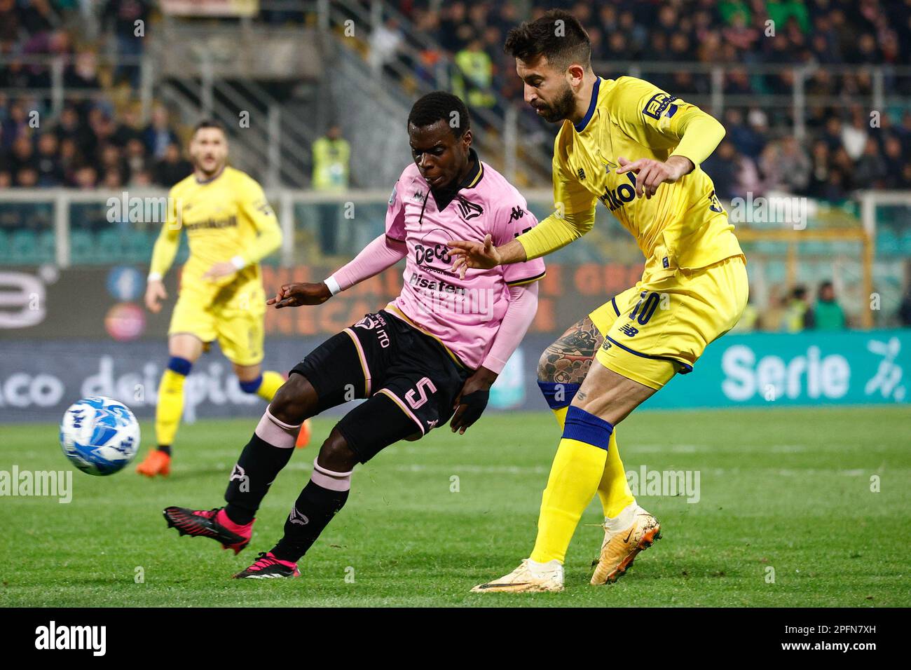 Alberto Braglia stadium, Modena, Italy, December 18, 2022, Luca Tremolada ( Modena) during Modena FC vs Benevento Calcio - Italian soccer Serie B match  Stock Photo - Alamy