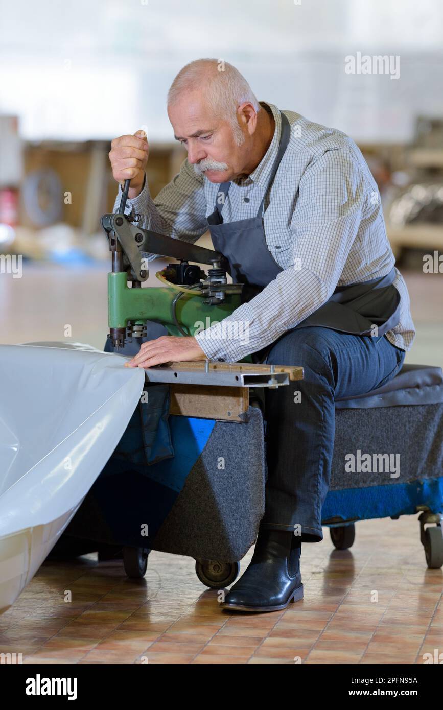 shoe production cost