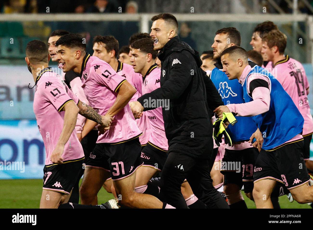 Modena, Italy. 08th Dec, 2022. Shady Oukhadda (Modena) during Modena FC vs  Venezia FC, Italian soccer Serie B match in Modena, Italy, December 08 2022  Credit: Independent Photo Agency/Alamy Live News Stock