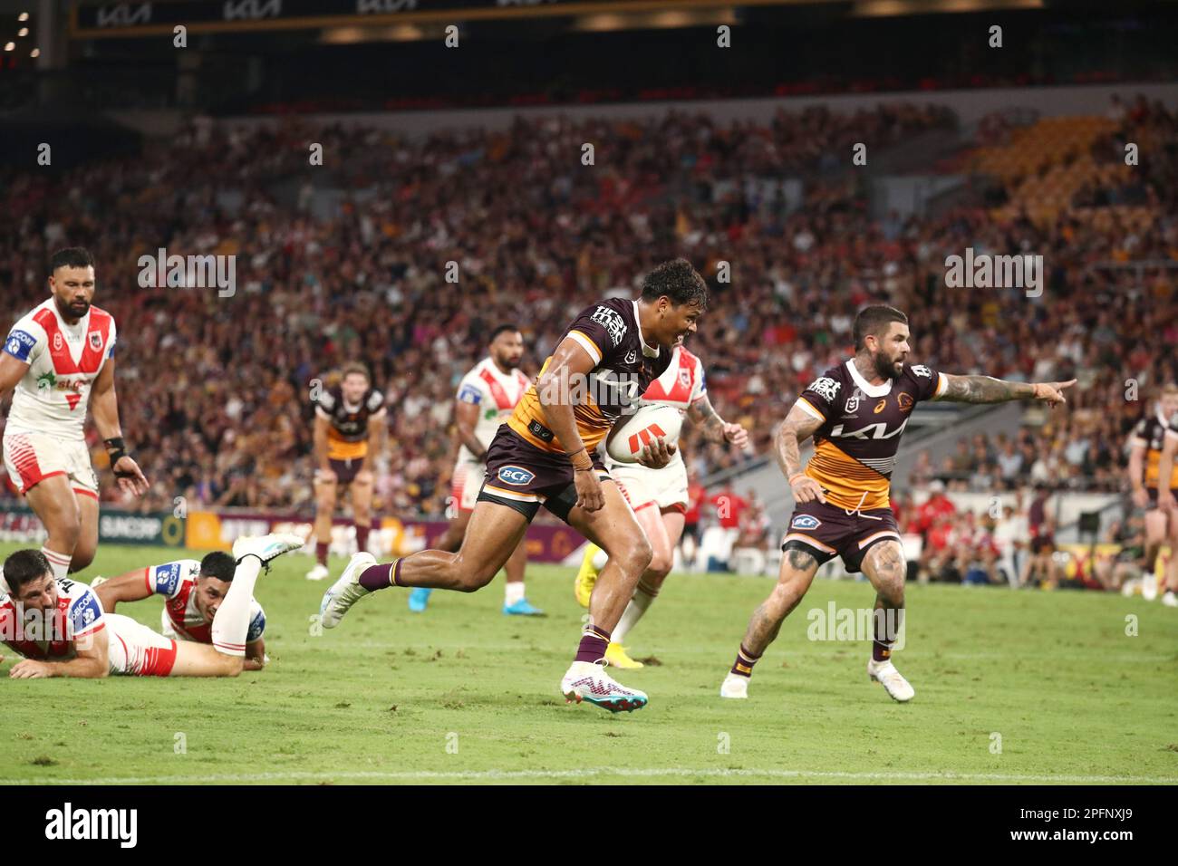 Brisbane, Australia. May 18, 2023. Selwyn Cobbo of the Broncos scores a try  during the NRL Round 12 match between the Brisbane Broncos and the Penrith  Panthers at Suncorp Stadium in Brisbane