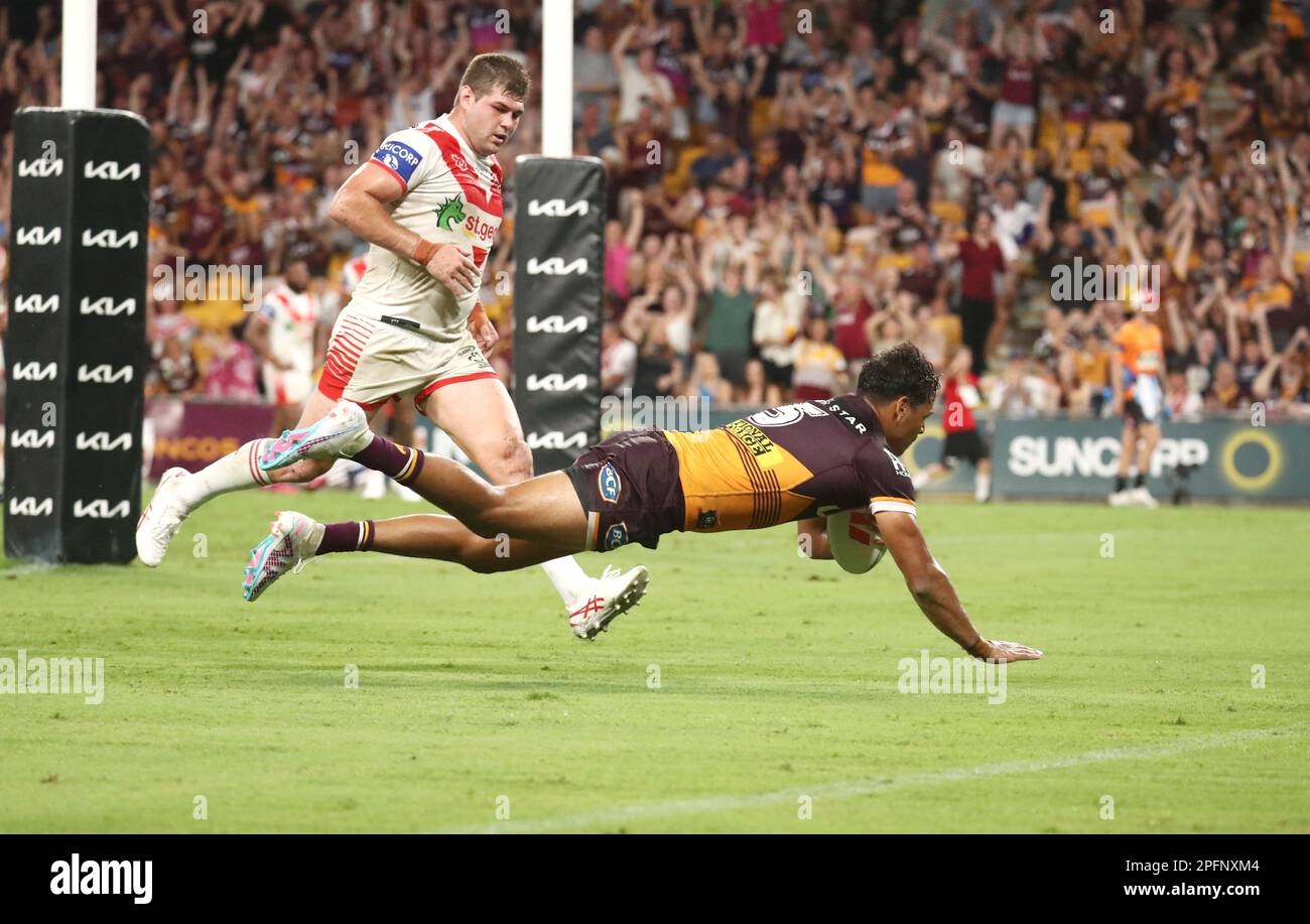 Brisbane, Australia. May 18, 2023. Selwyn Cobbo of the Broncos scores a try  during the NRL Round 12 match between the Brisbane Broncos and the Penrith  Panthers at Suncorp Stadium in Brisbane