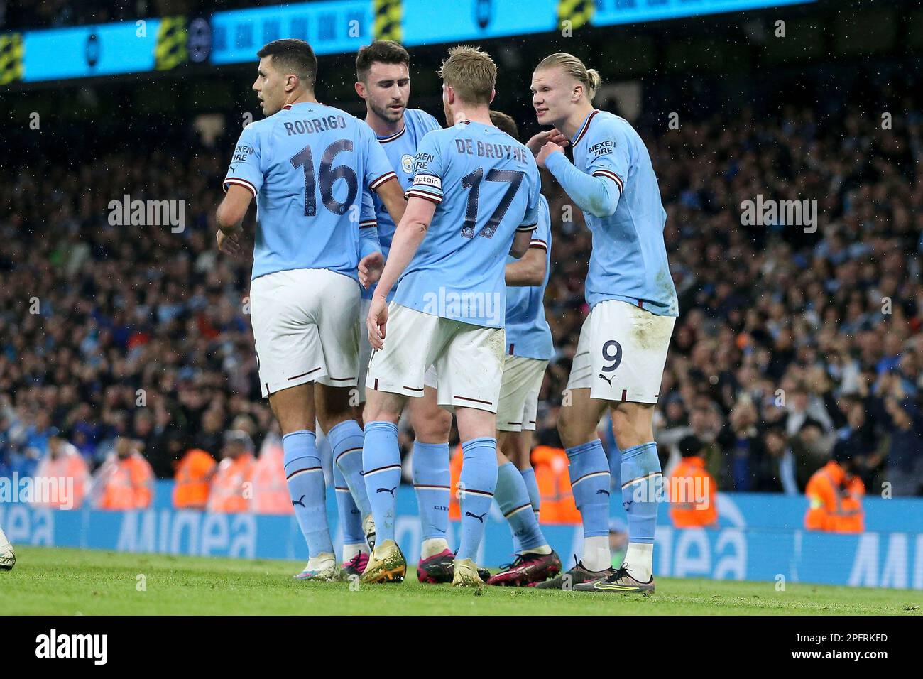 Fanion Manchester City - Taille 9 X 6 Pouces - Drapeau De Supporteur - Football