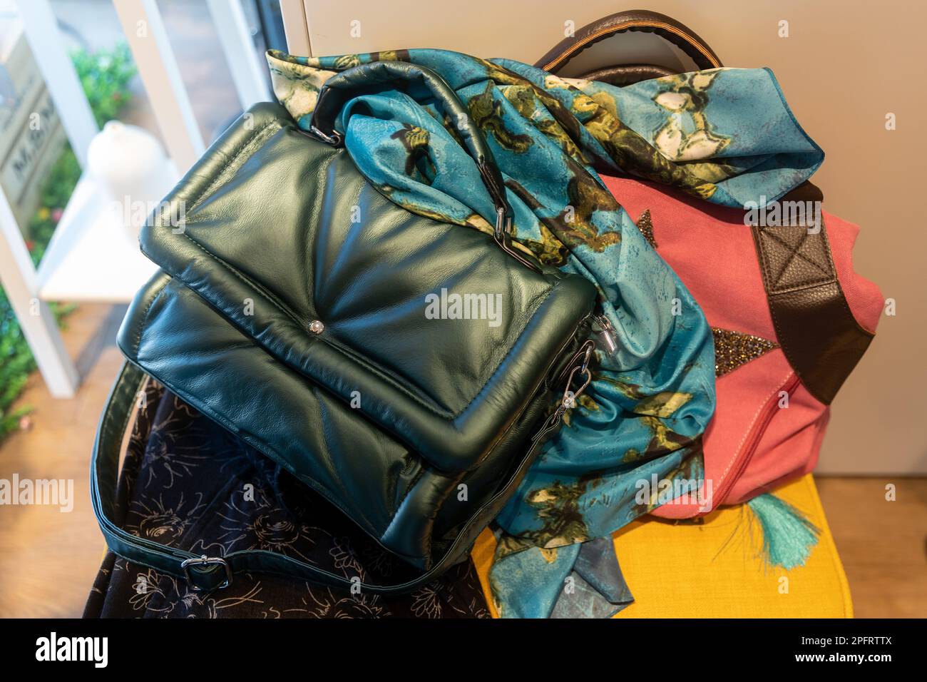 Gladstone bag hi-res stock photography and images - Alamy