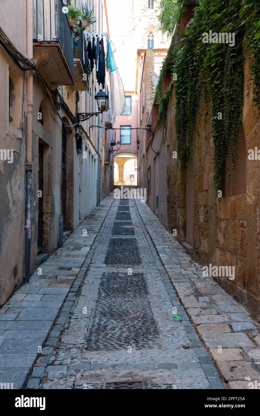 Tarragona streets, circus roman, and the sea behind Stock Photo Alamy