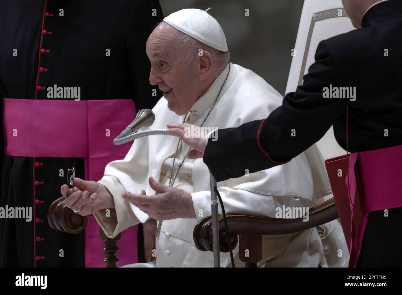 Vatican City, vatican, 18 March 2023. Pope Francis meets refugee