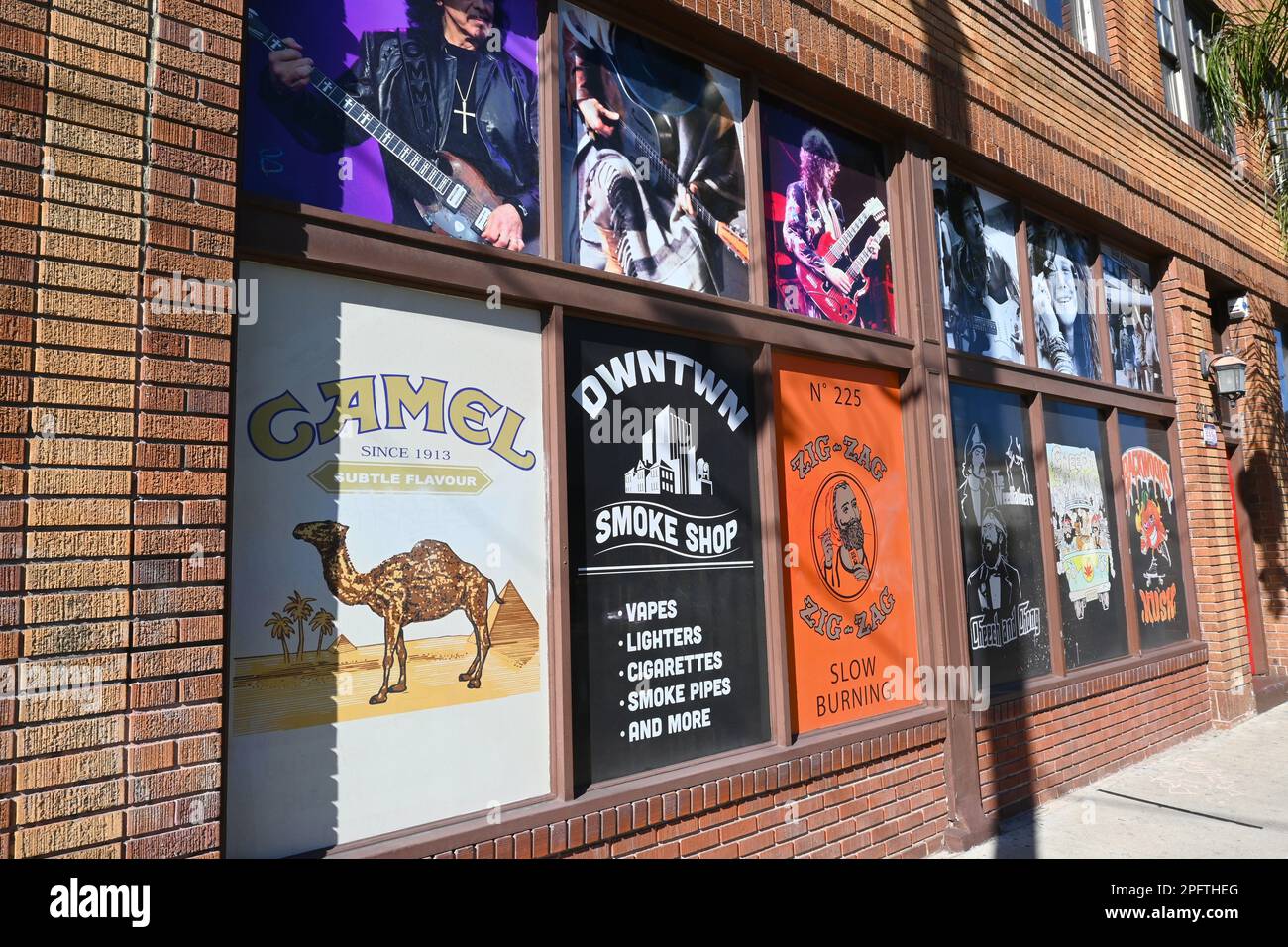 SANTA ANA, CALIFORNIA 31 JAN 2023 Advertising on the windows of the