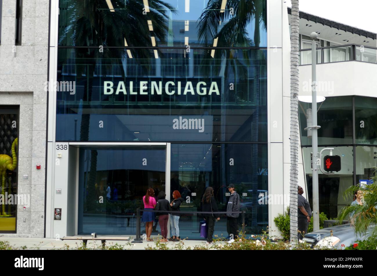 Balenciaga beverly hills rodeo drive store hi-res stock photography and  images - Alamy