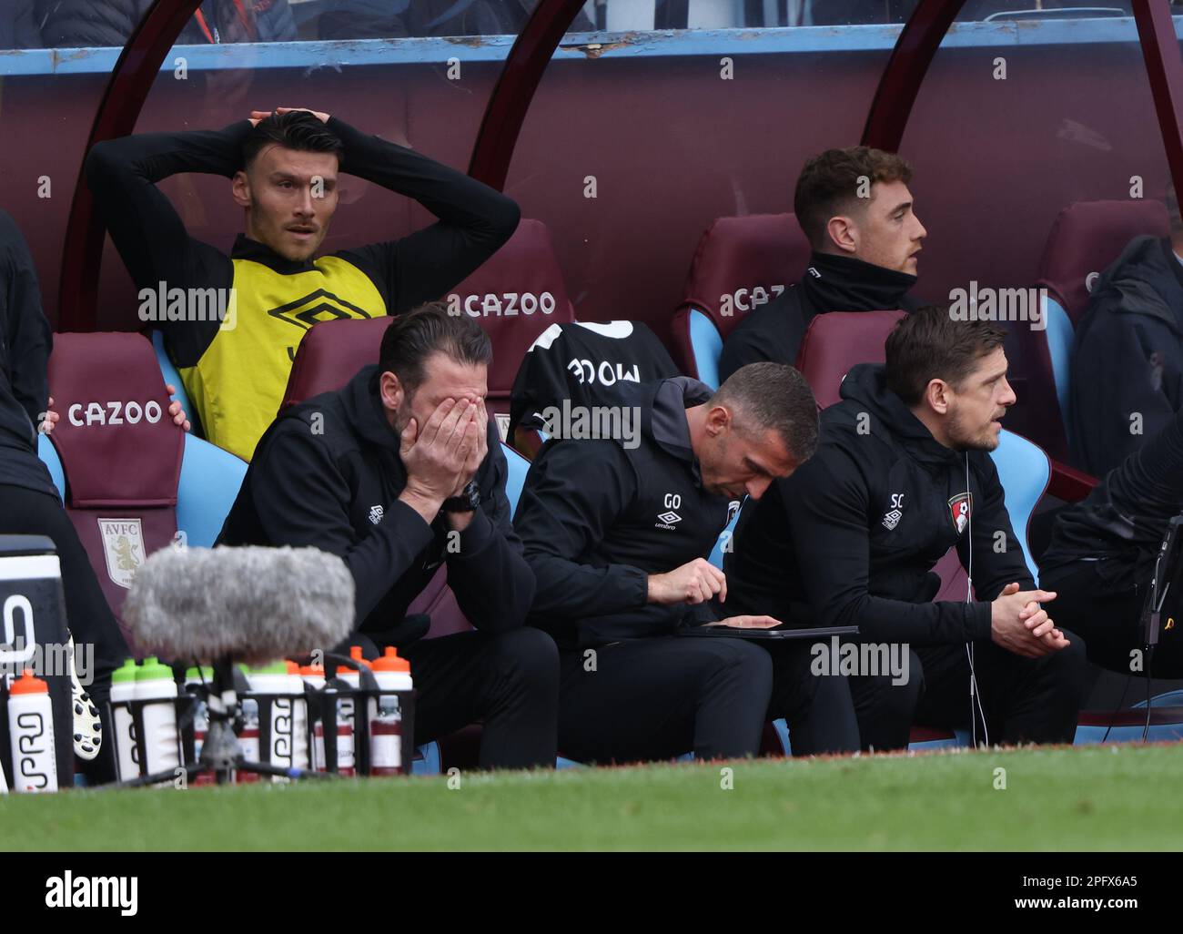 Birmingham, UK. 18th Mar, 2023. Gary O'Neill (AFC Bournemouth head coach) looks at his tablet at the Aston Villa v AFC Bournemouth EPL match, at Villa Park, Birmingham, UK on 18th March, 2023. Credit: Paul Marriott/Alamy Live News Stock Photo