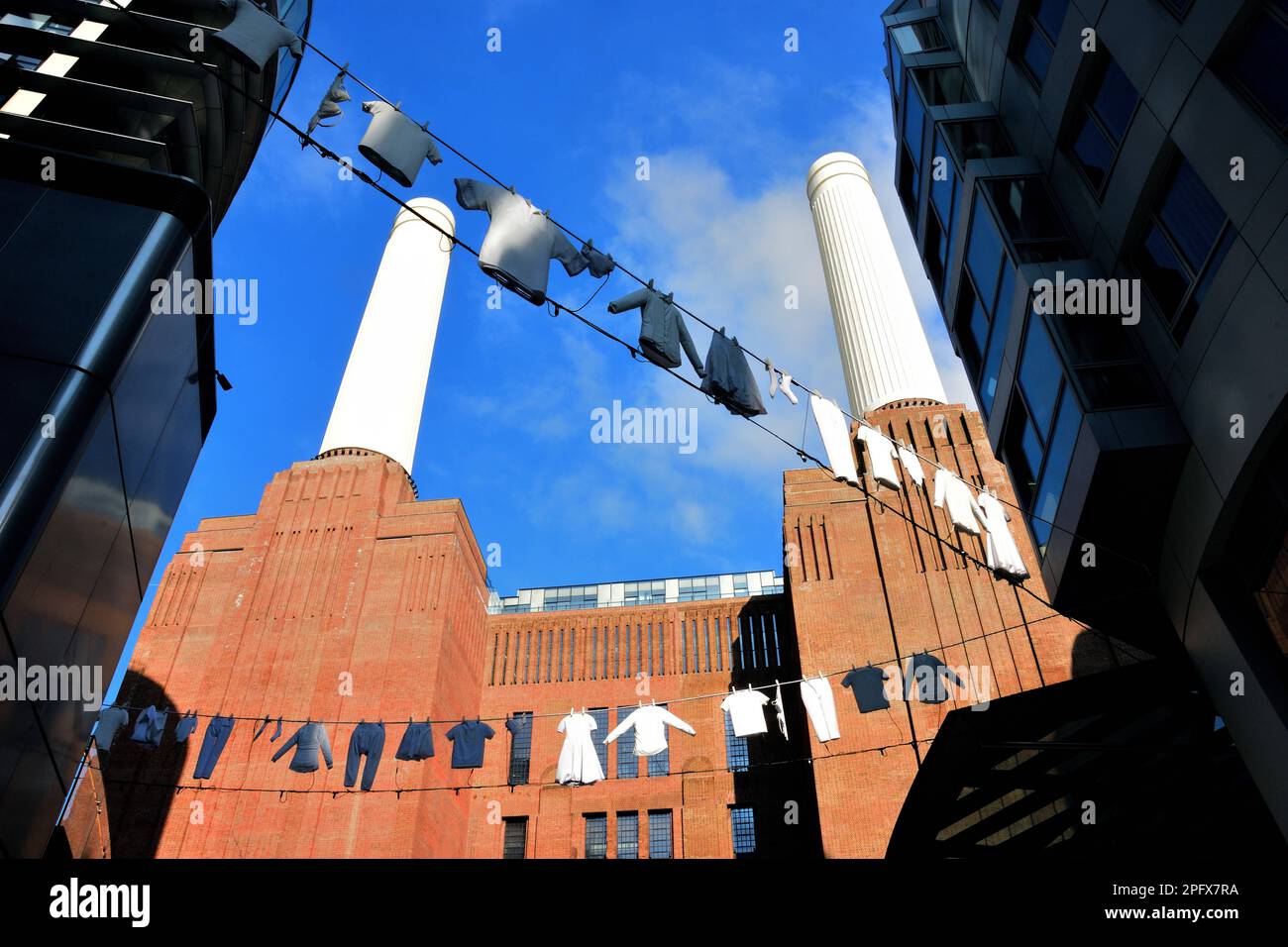 Battersea power station with iconic towers Stock Photo Alamy