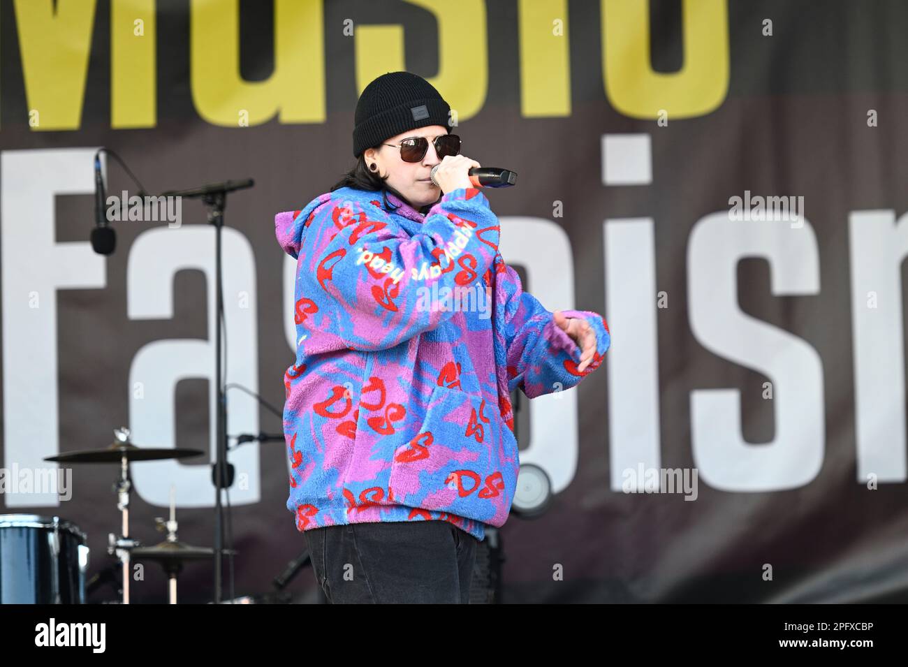 Sister ebra hi-res stock photography and images - Alamy