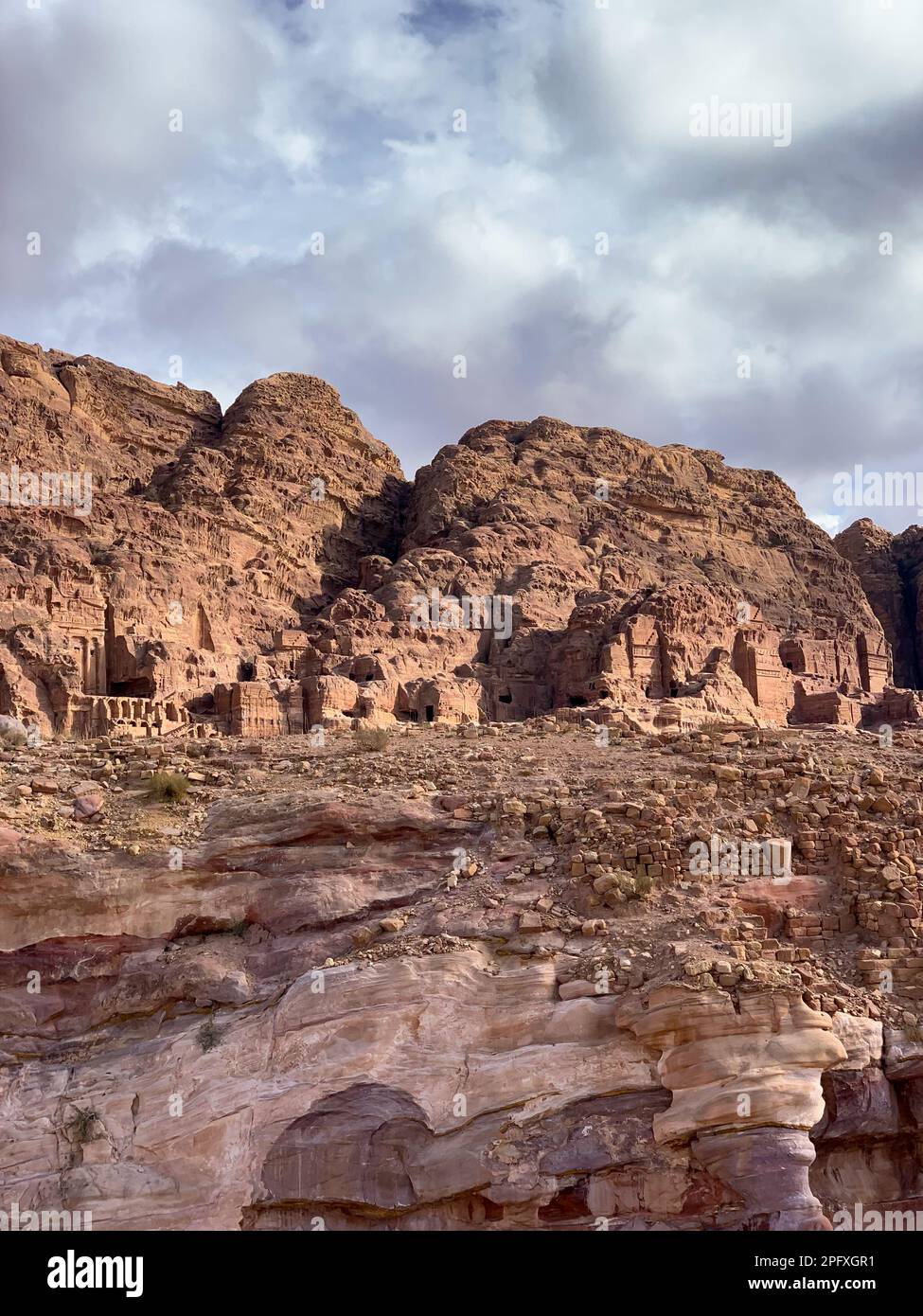 View of Royal Tombs in the Lost city of Petra Stock Photo - Alamy
