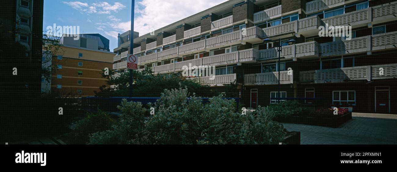 Petticoat Lane London Middlesex Street housing Estate Flats Stock Photo