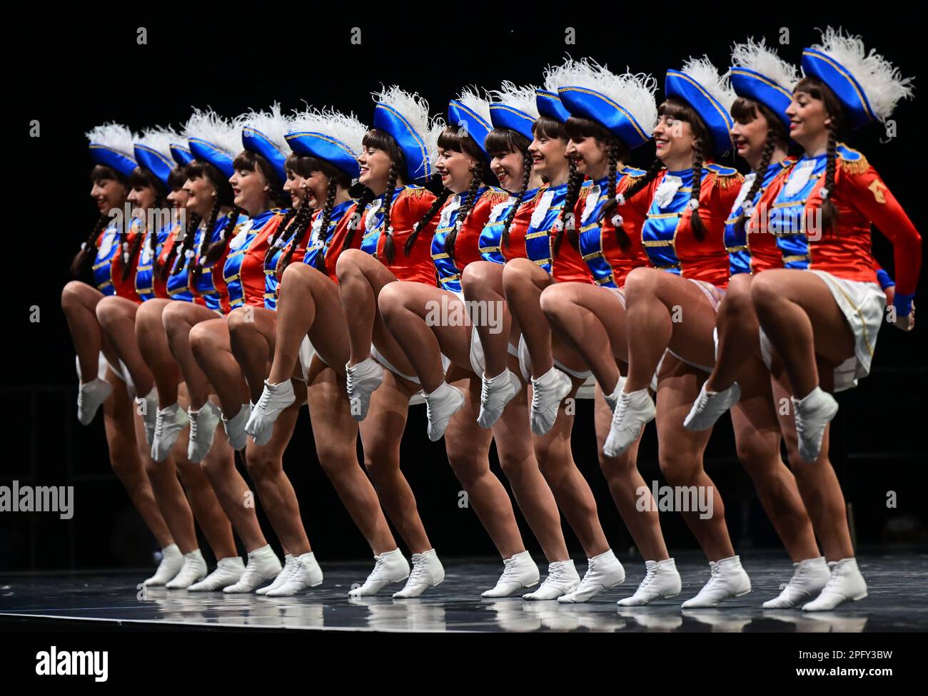 Stuttgart, Germany. 19th Mar, 2023. The ladies from the Große Karnevalsgesellschaft Feurio Weibliche Garde danced at the German Championships in Carnival Dance Sport in the Hanns-Martin-Schleyer-Halle in the category Female Guards Ü15. Credit: Bernd Weißbrod/dpa/Alamy Live News Stock Photo