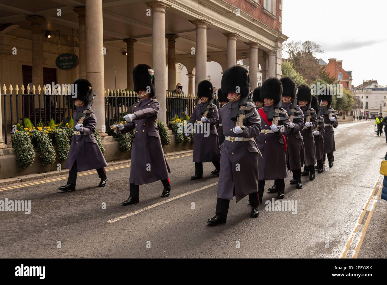 Windsor, Berkshire, England, UK. 2023.  Servicemen of the 1st Battalion Welsh Guards marching past The Guildhall Stock Photo