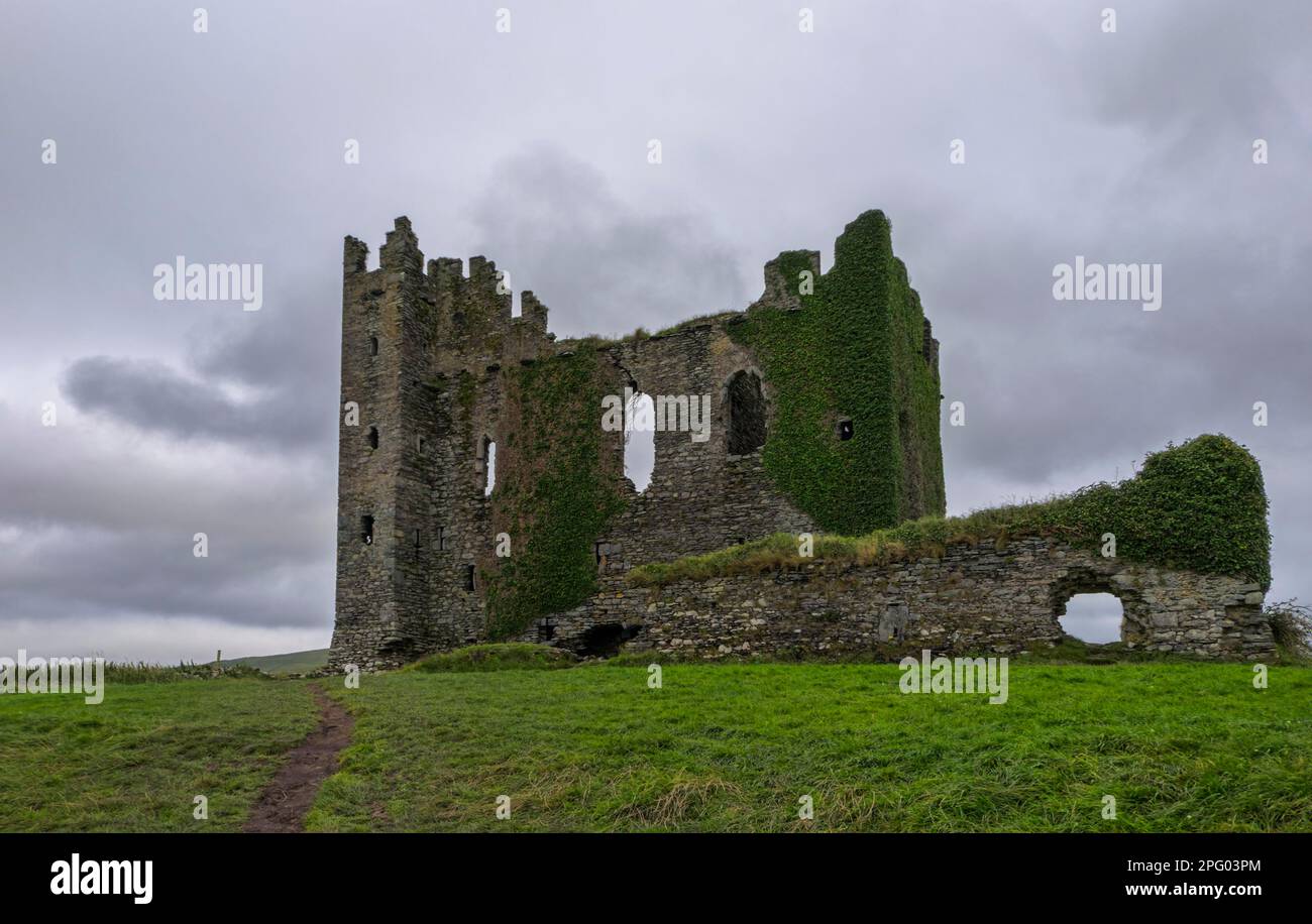 Ballycarbery Castle, Caherciveen, County Kerry, Ring of Kerry, Ireland Stock Photo
