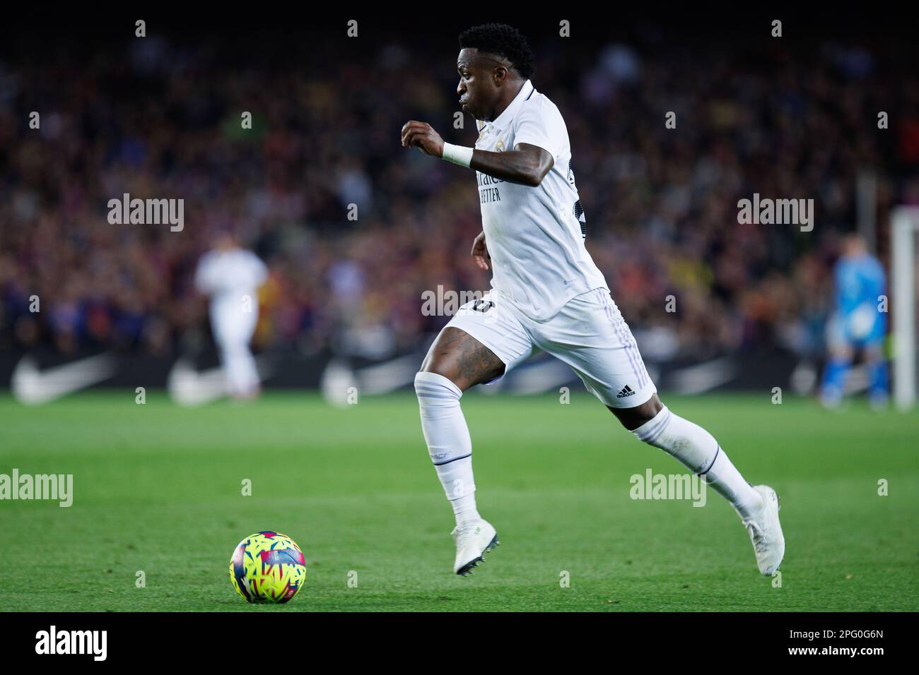 Barcelona, Spain. 19th Mar, 2023. Vinicius in action during the LaLiga match between FC Barcelona and Real Madrid CF at the Spotify Camp Nou Stadium in Barcelona, Spain. Credit: Christian Bertrand/Alamy Live News Stock Photo