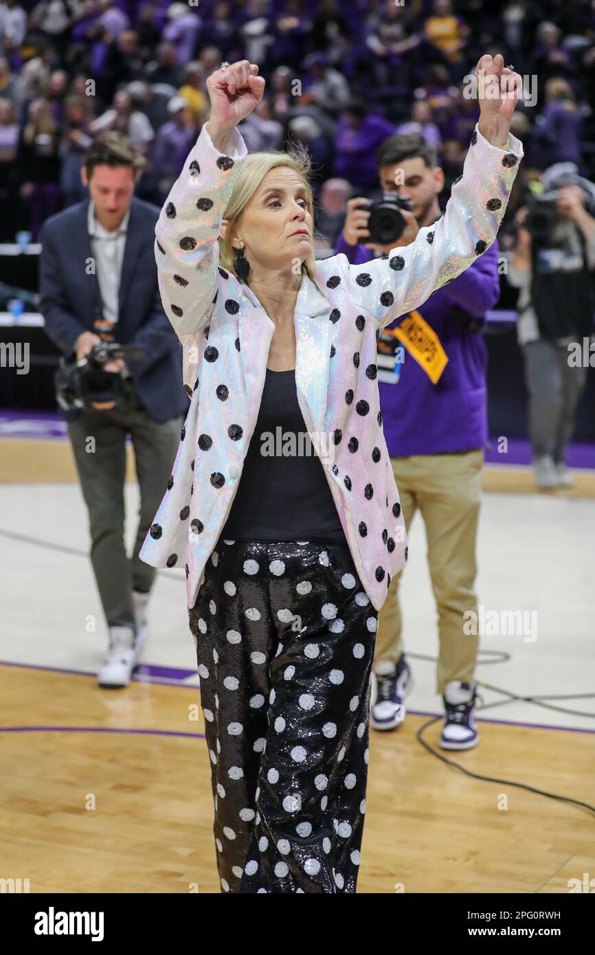 Baton Rouge, LA, USA. 19th Mar, 2023. LSU Head Coach Kim Mulkey walks