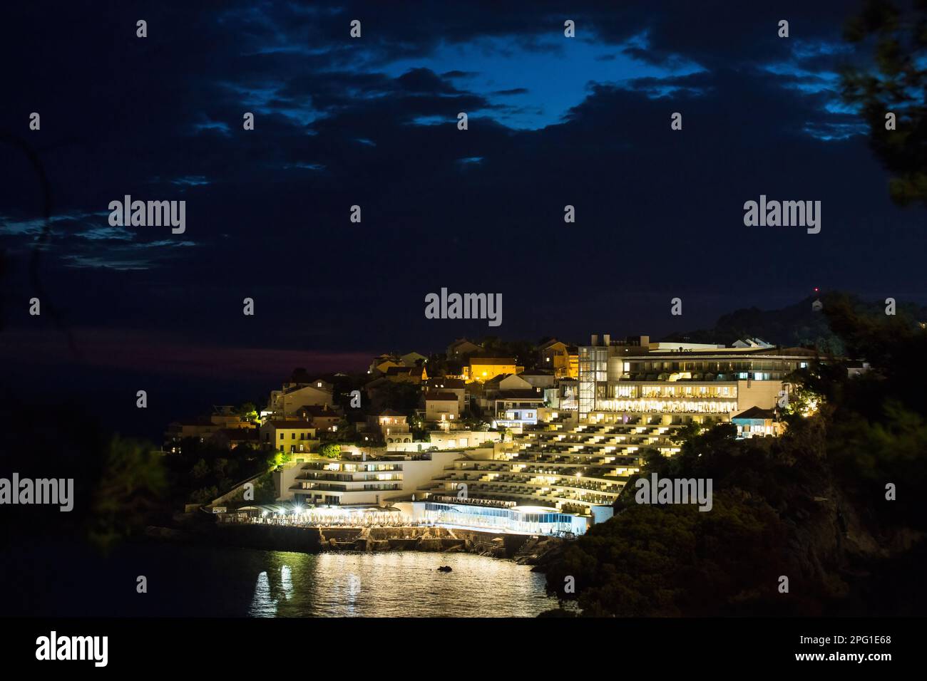 Dubrovnik, Croatia. 29th Aug, 2022. General view of the Rixos Premium Dubrovnik, a luxury Resort on the Adriatic Sea in Dubrovnik. (Photo by Karol Serewis/SOPA Images/Sipa USA) Credit: Sipa USA/Alamy Live News Stock Photo