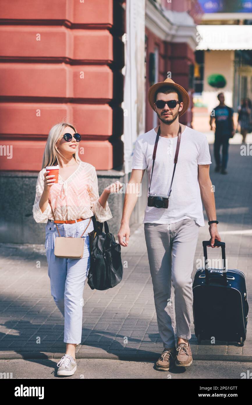 Family couple on summer vacation hi-res stock photography and images ...