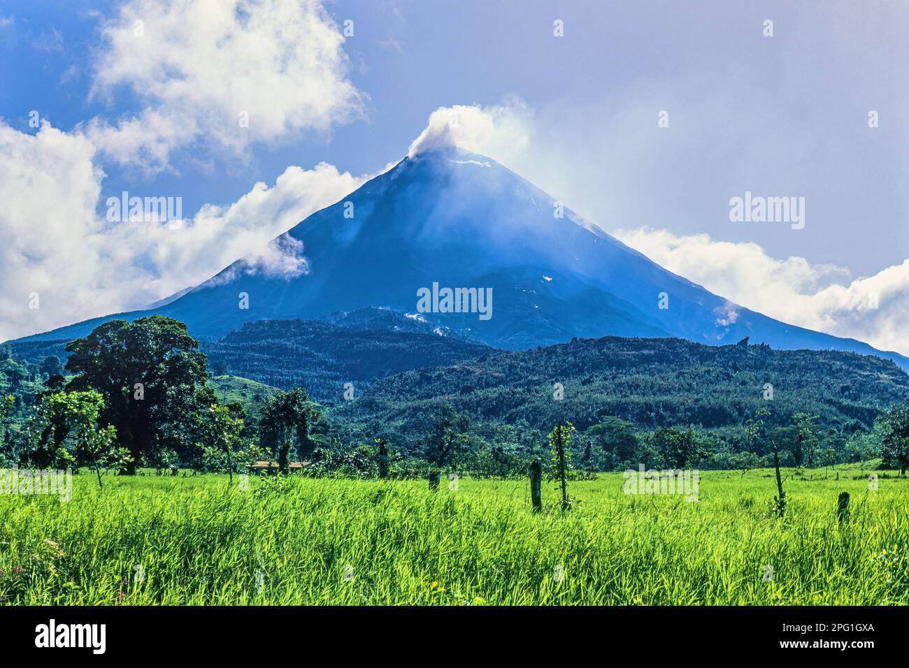 Volcano erupting in Costa Rica Stock Photo - Alamy