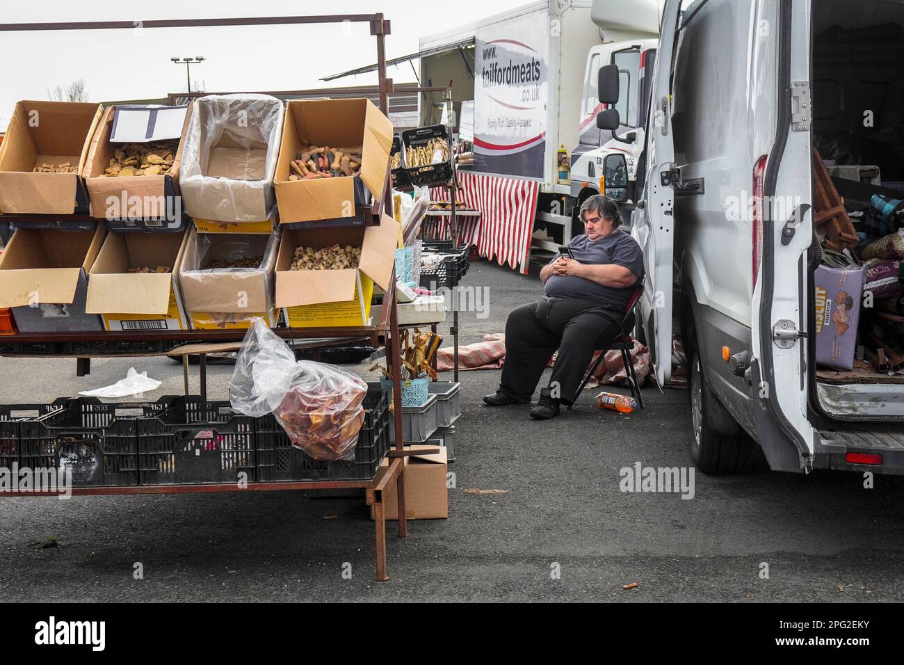 Stall holder at Ayr carboot sale and market, Ayr, Ayrshire, Sotland, UK