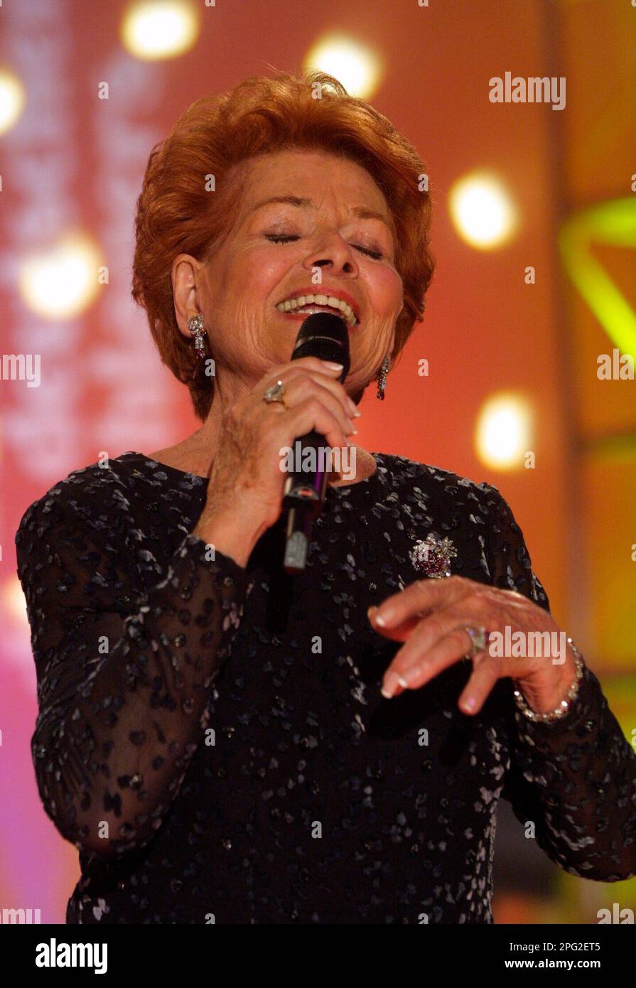 Bremen, Deutschland. 30th May, 2002. 5 years ago, on March 24, 2018, Lys ASSIA, Lys ASSIA, pop singer died. ? Credit: dpa/Alamy Live News Stock Photo