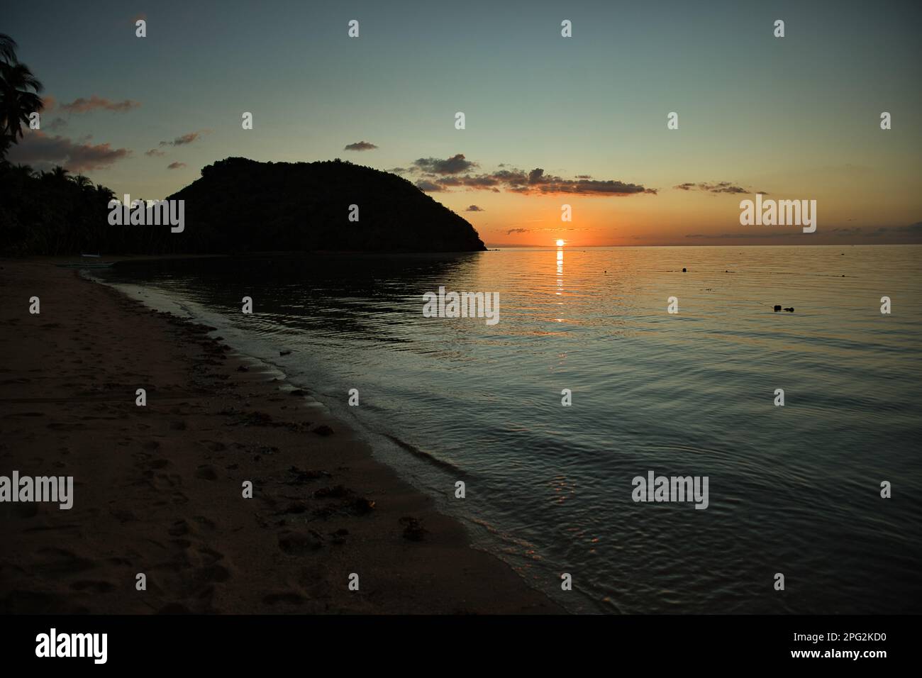 Collier Personnalisé Irradiance Summer Beach Fun Créé Or Jaune Orange Opale De Feu Flamboyante Soleil Étoile Sunburst Collier Femme Plaqué Or 925 Pierre De Naissance D'octobre Personnalisable, Taille