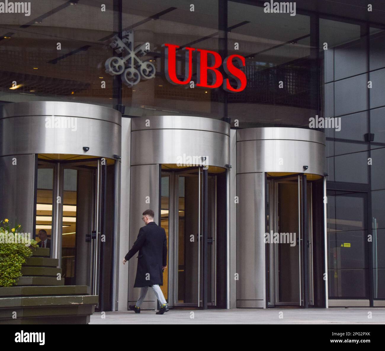 London, UK. 20th March 2023. Exterior view of UBS UK offices in the City of London, as the Swiss banking giant announces its takeover of struggling bank Credit Suisse. Credit: Vuk Valcic/Alamy Live News Stock Photo