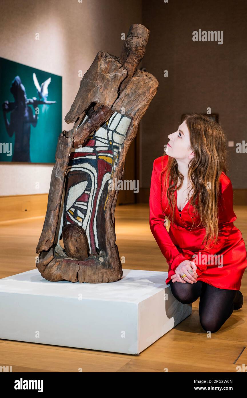 London, UK. 20th Mar, 2023. El Anatsui, 'Talakawa', est £20,000 £