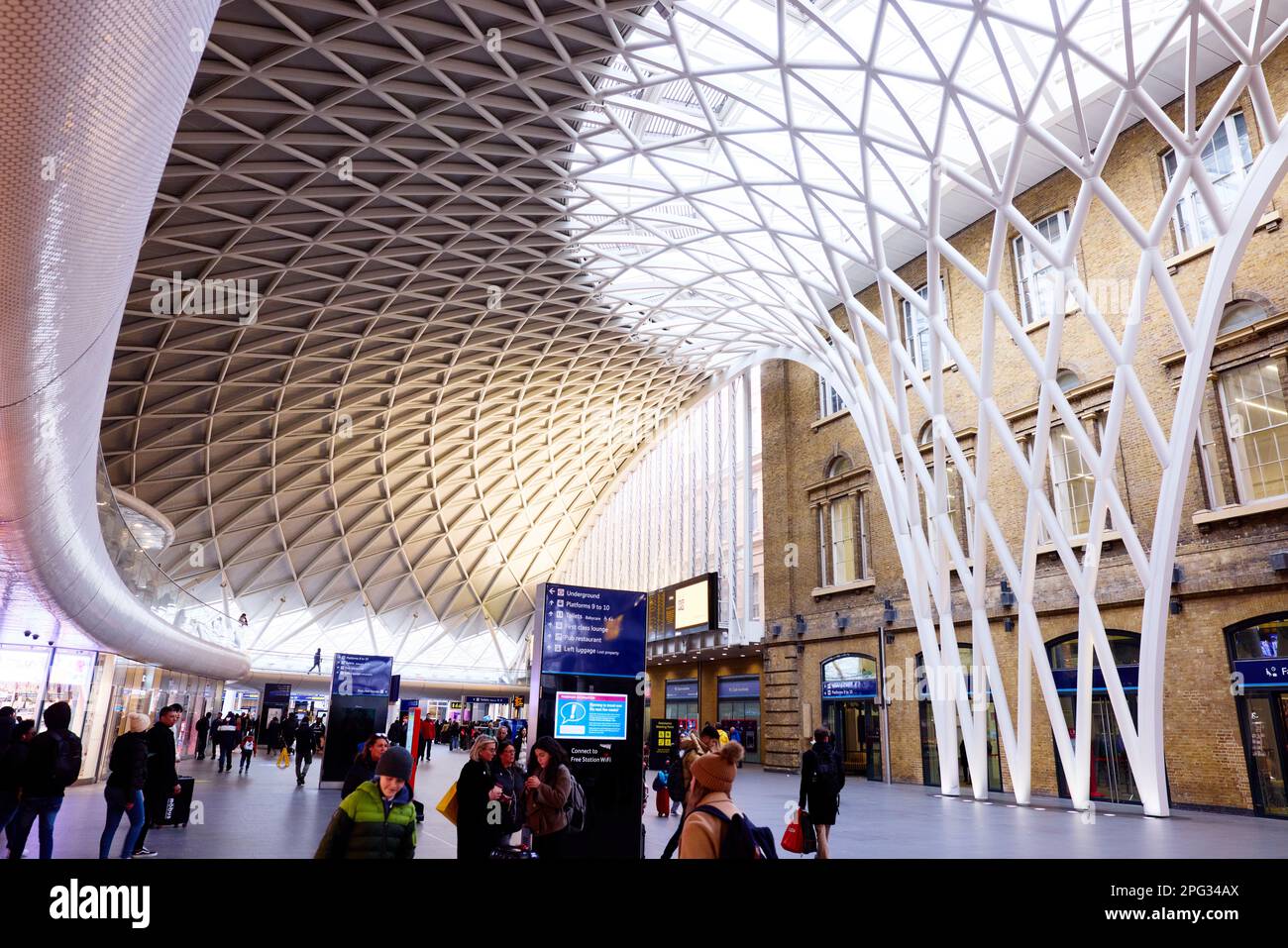 Kings Cross Station London Stock Photo Alamy