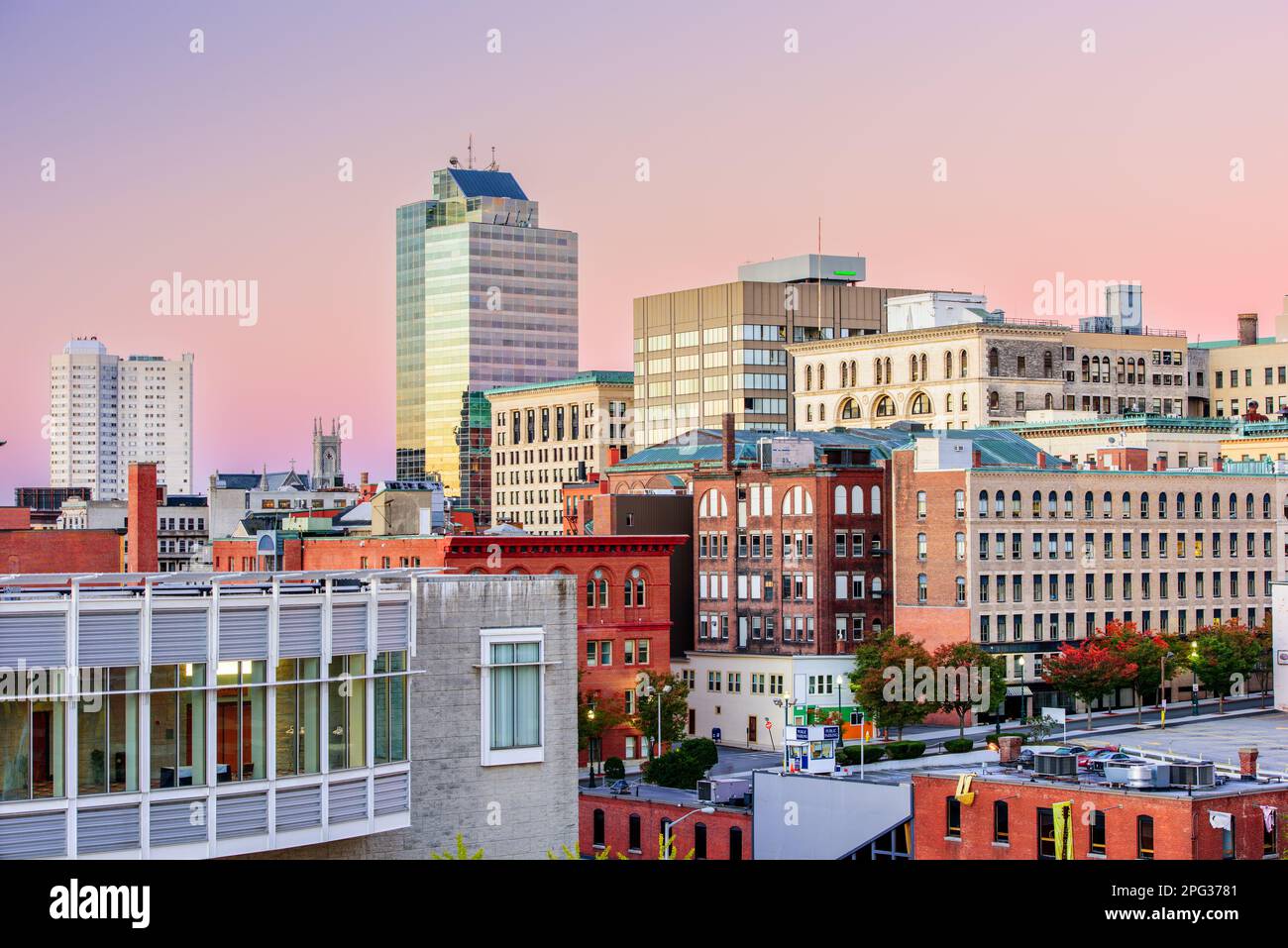 Worcester, Massachusetts, USA Skyline at twilight Stock Photo Alamy