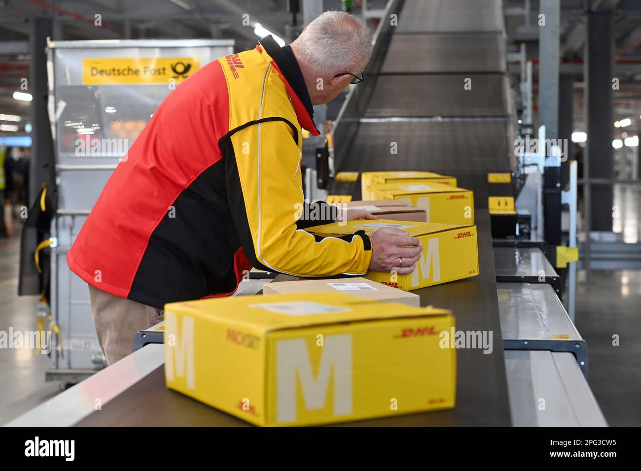 Deutsche Post DHL Put Germany's Largest Parcel Location Into Operation ...