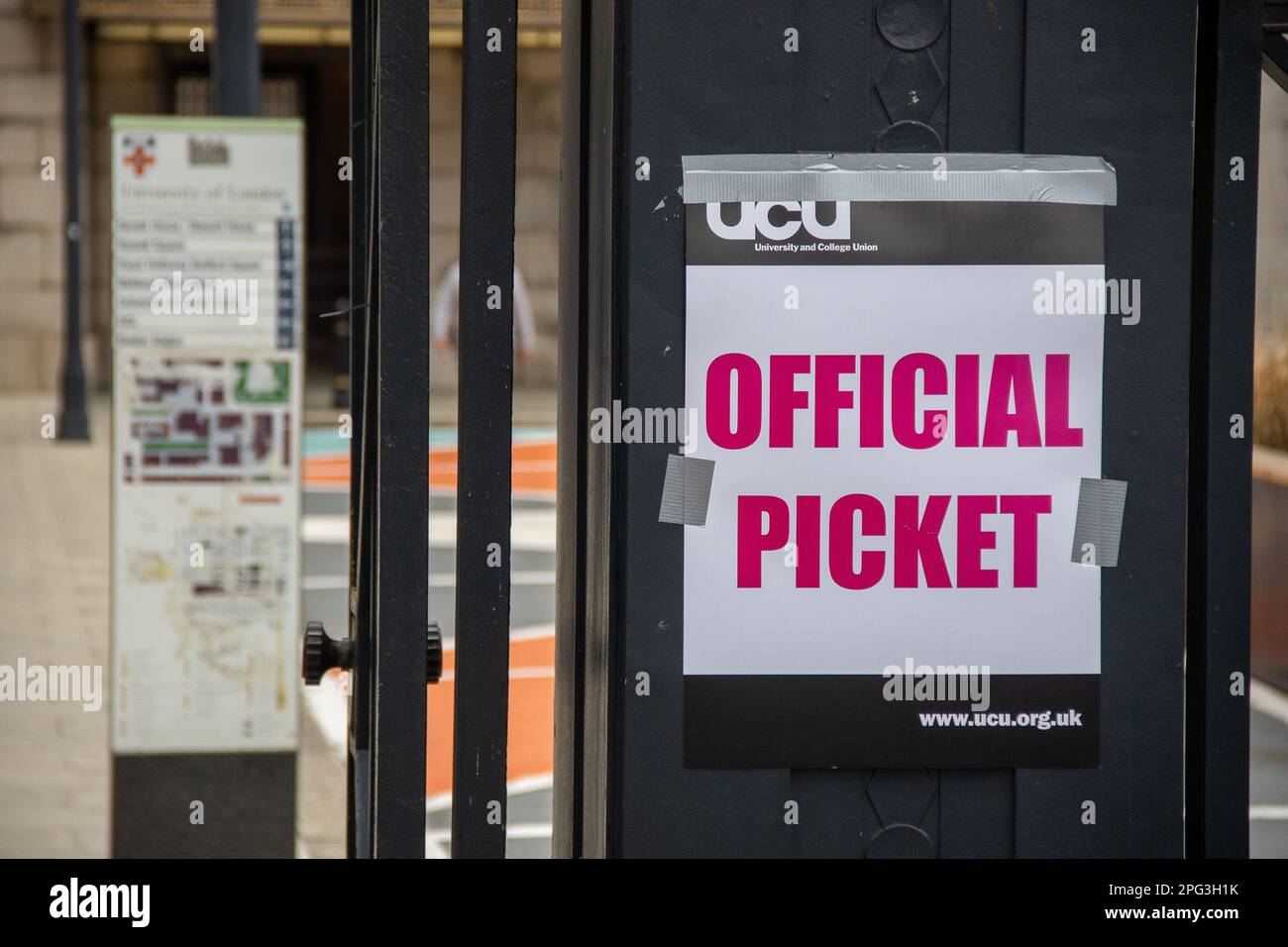 London, UK - 20 March 2023: Staff from the University of London—SOAS and Birkbeck—are currently on strike and holding official pickets in support of fair pay. Today, 150 universities and colleges across the UK, represented by UCU, are participating in the strike action. Credit: Sinai Noor/Alamy Live News Stock Photo