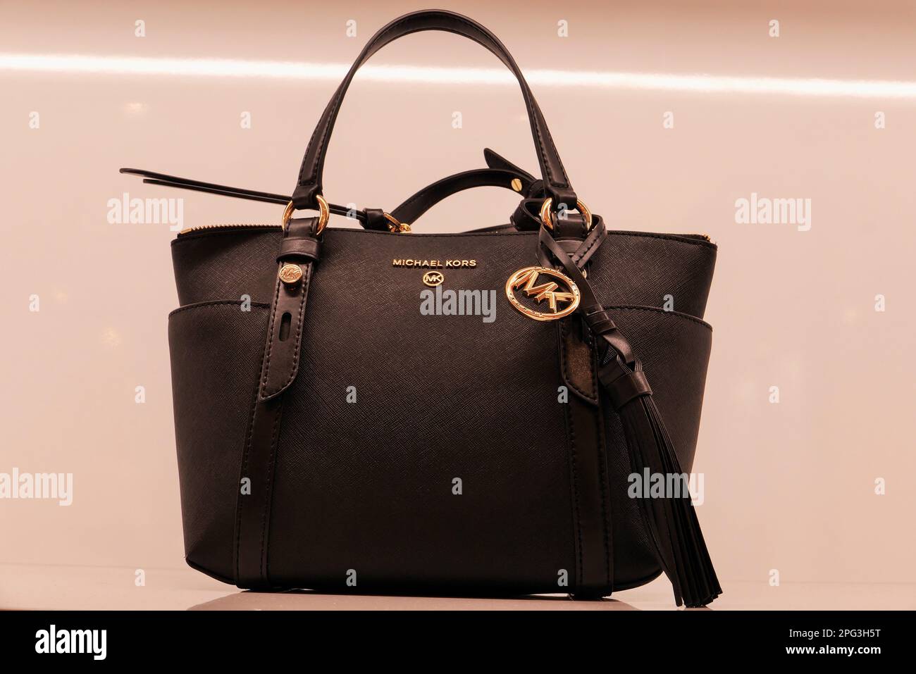MICHAEL KORS BAG FOR WOMEN INSIDE THE FASHION STORE Stock Photo