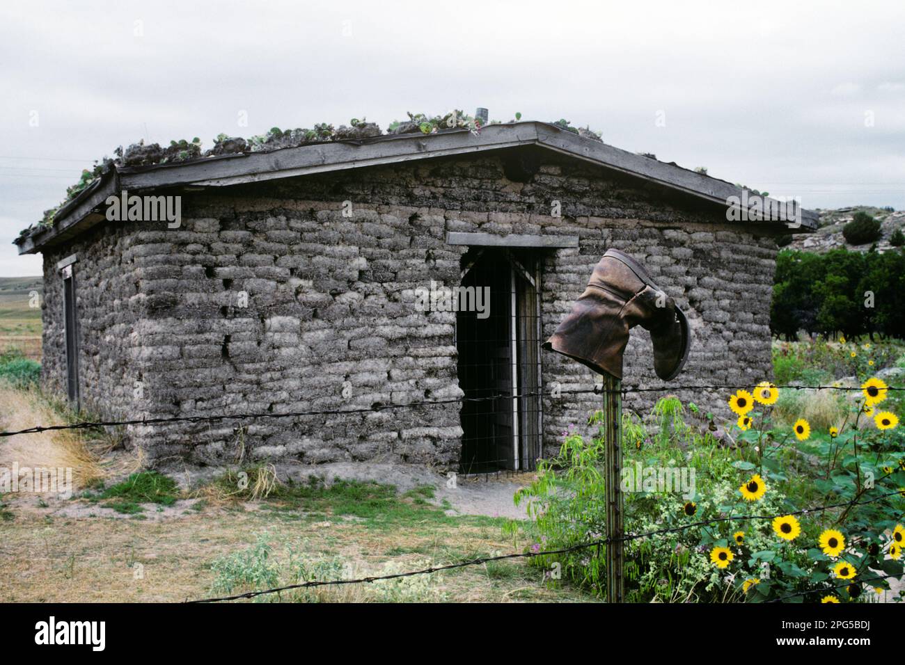 1980s residential architecture hi-res stock photography and images - Alamy